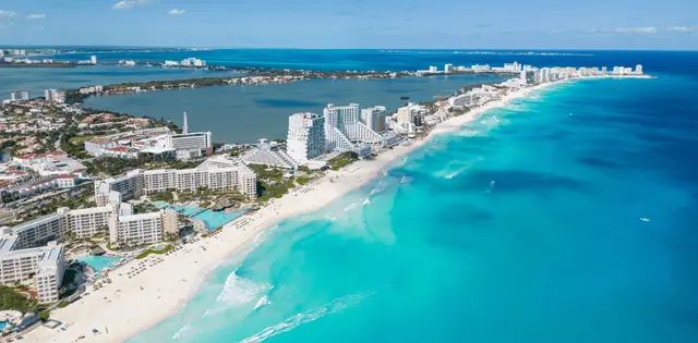 Cancún: praias paradisíacas, cultura maia e natureza no Caribe mexicano