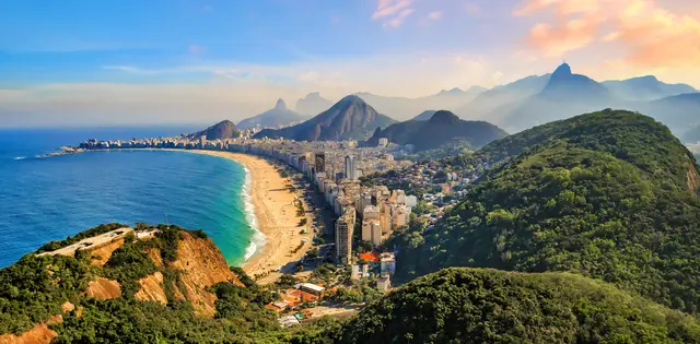 Onde viajar em dezembro: destinos para Natal e Réveillon 2026