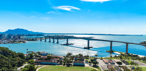 Recife → Vitória por R$ 649, ida e volta, em maio e junho