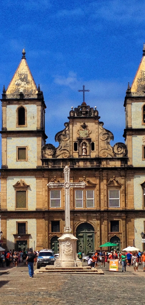 Rio de Janeiro → Salvador por R$ 484, ida e volta, em maio e junho