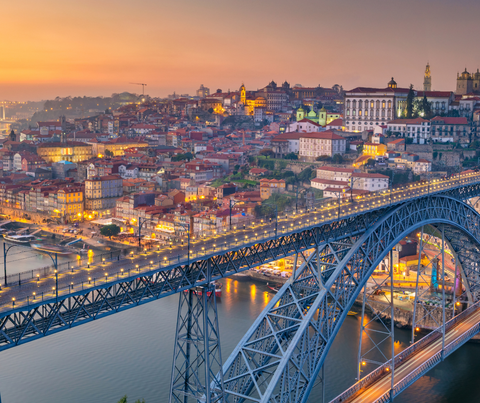 [Achado] FOR - Porto: voos por R$ 3.155 com a Iberia